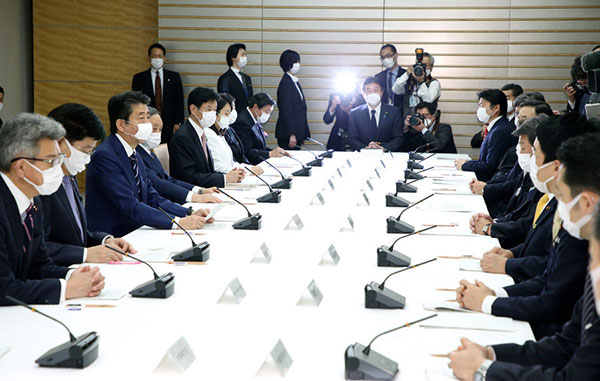 日本政府宣布將逐步放寬入境限制政策！ 